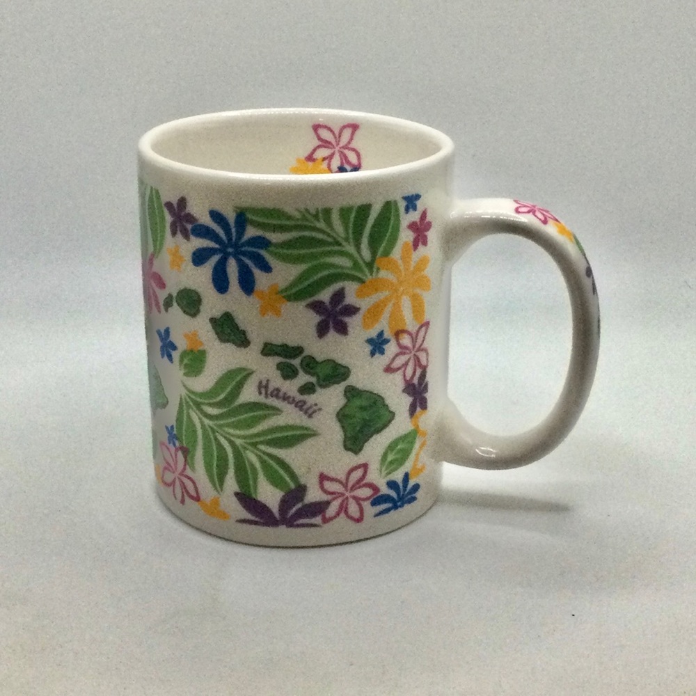 Island Chain Floral Hawaiian Mug